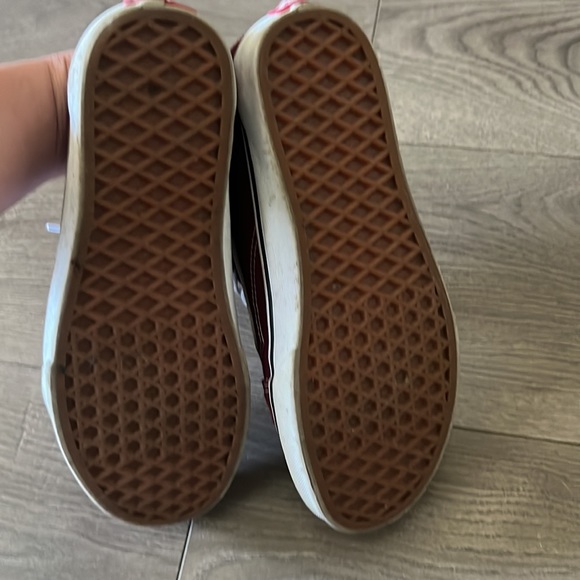 Van Shoes - Picture 5 of 6